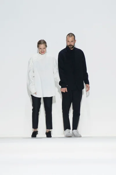 Look 52